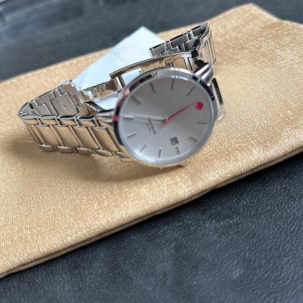 Kate Spade ♠️ Watch - Picture 3 of 3